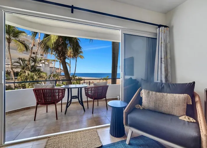 Beachfront Costa Azul Mira Vista Stylish View
